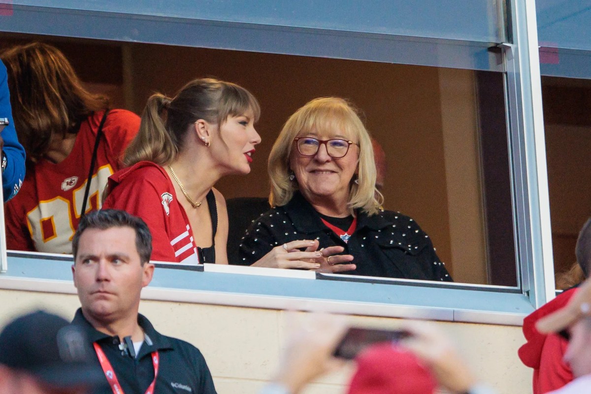 Taylor swift chiefs game